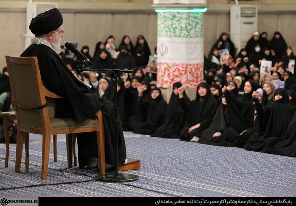 دیدار اقشار مردم به مناسبت چهل&zwnj;وهفتمین سالگرد پیروزی انقلاب اسلامی