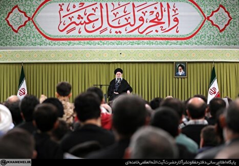 دیدار اقشار مردم به مناسبت چهل‌وهفتمین سالگرد پیروزی انقلاب اسلامی