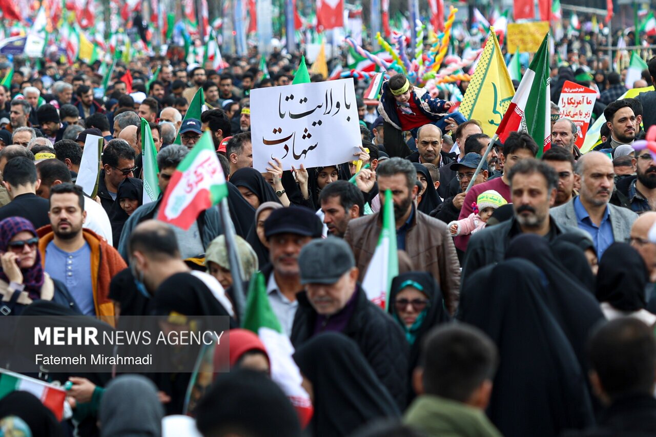 راهپیمایی ۲۲ بهمن در تهران