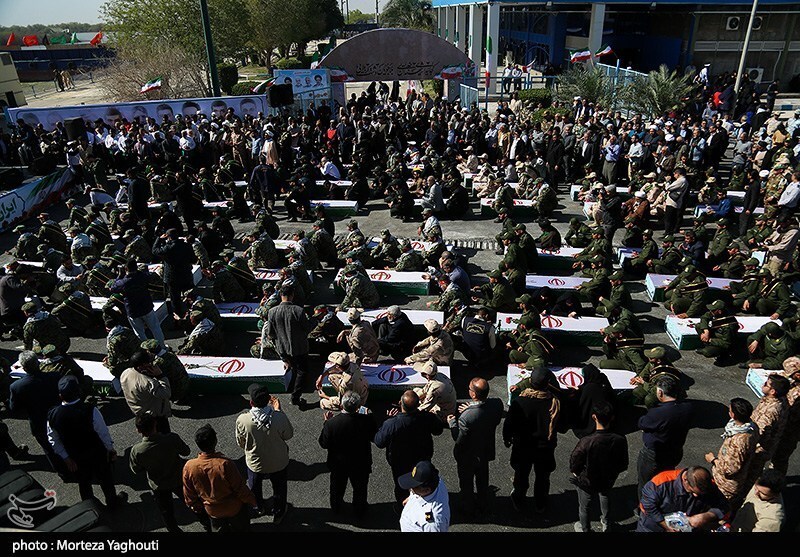 بازگشت پیکر 85 شهید دوران دفاع مقدس از مرزآبی اروند به کشور