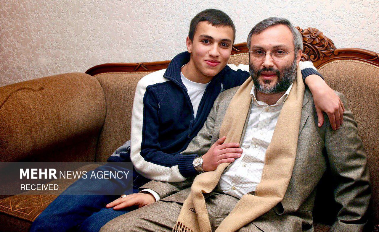 شهید عماد مغنیه