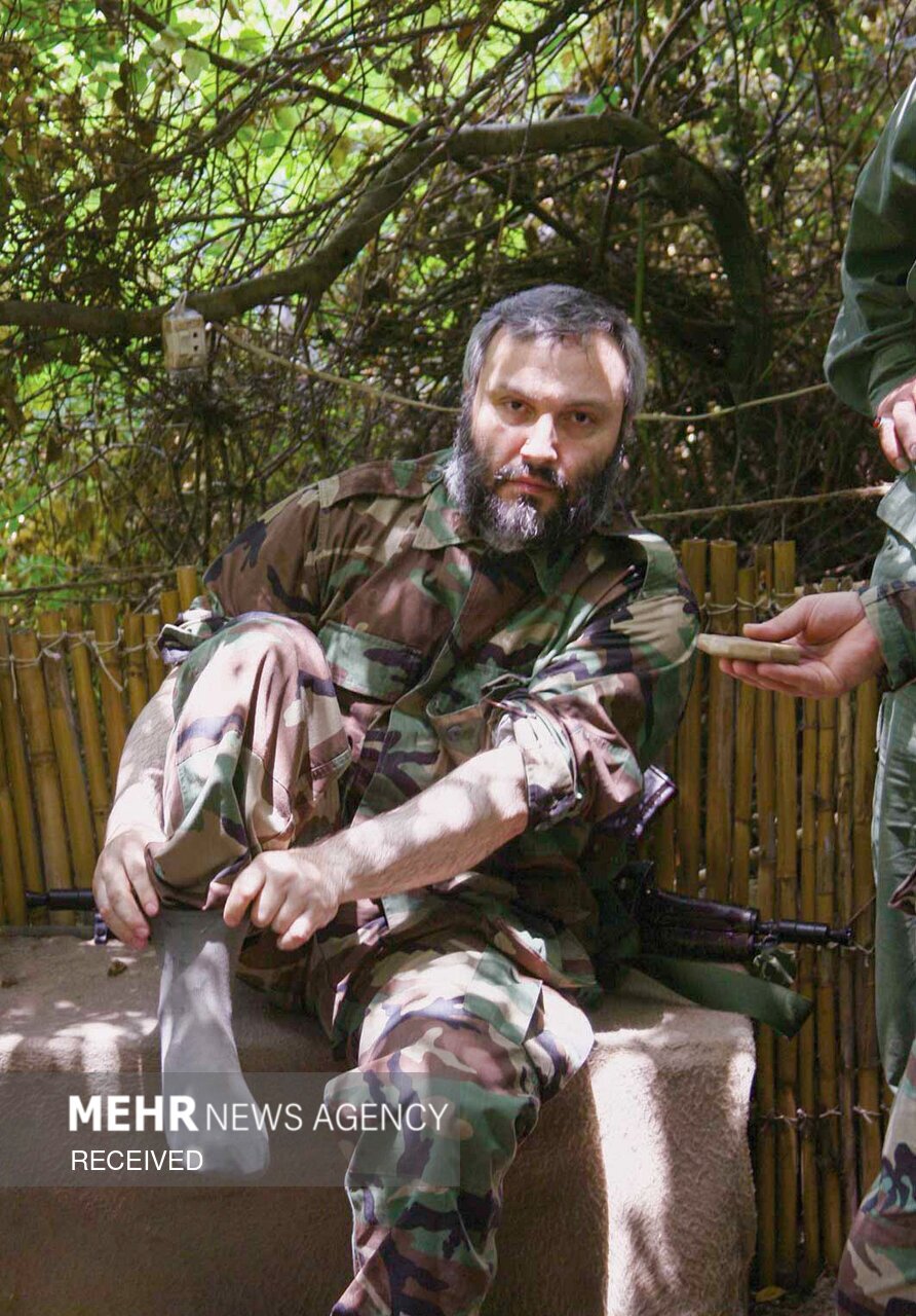 شهید عماد مغنیه