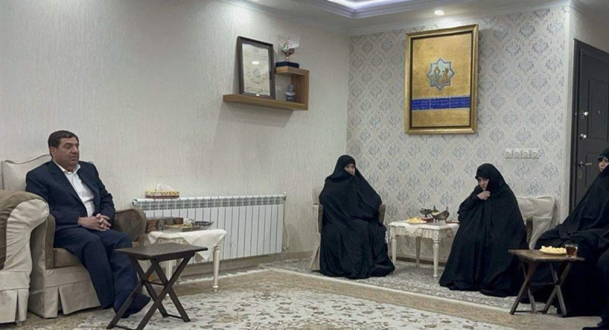 دیدار مخبر با خانواده شهید رئیسی