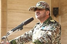 دشمن با جنگ شناختی سعی در ریشه‌کن کردن ارزش‌ها و آرمان‌های ایران دارد