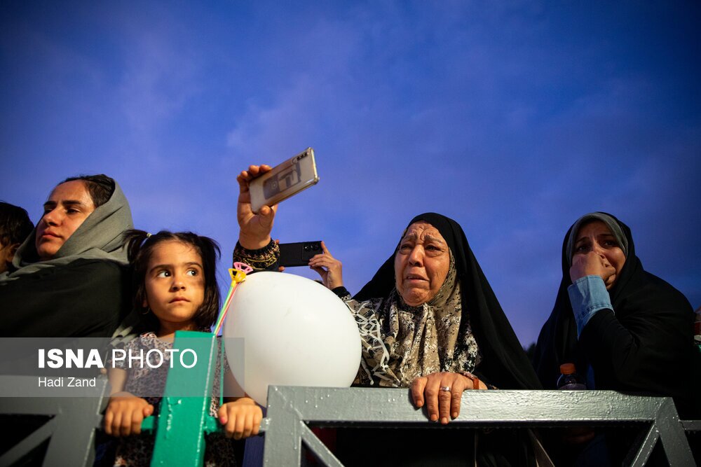 اجتماع ۵ کیلومتری امام رضایی‌ها در تهران
