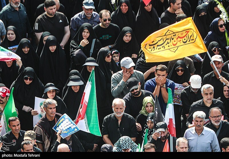 تشییع شهدای اقتدار ملی در تهران