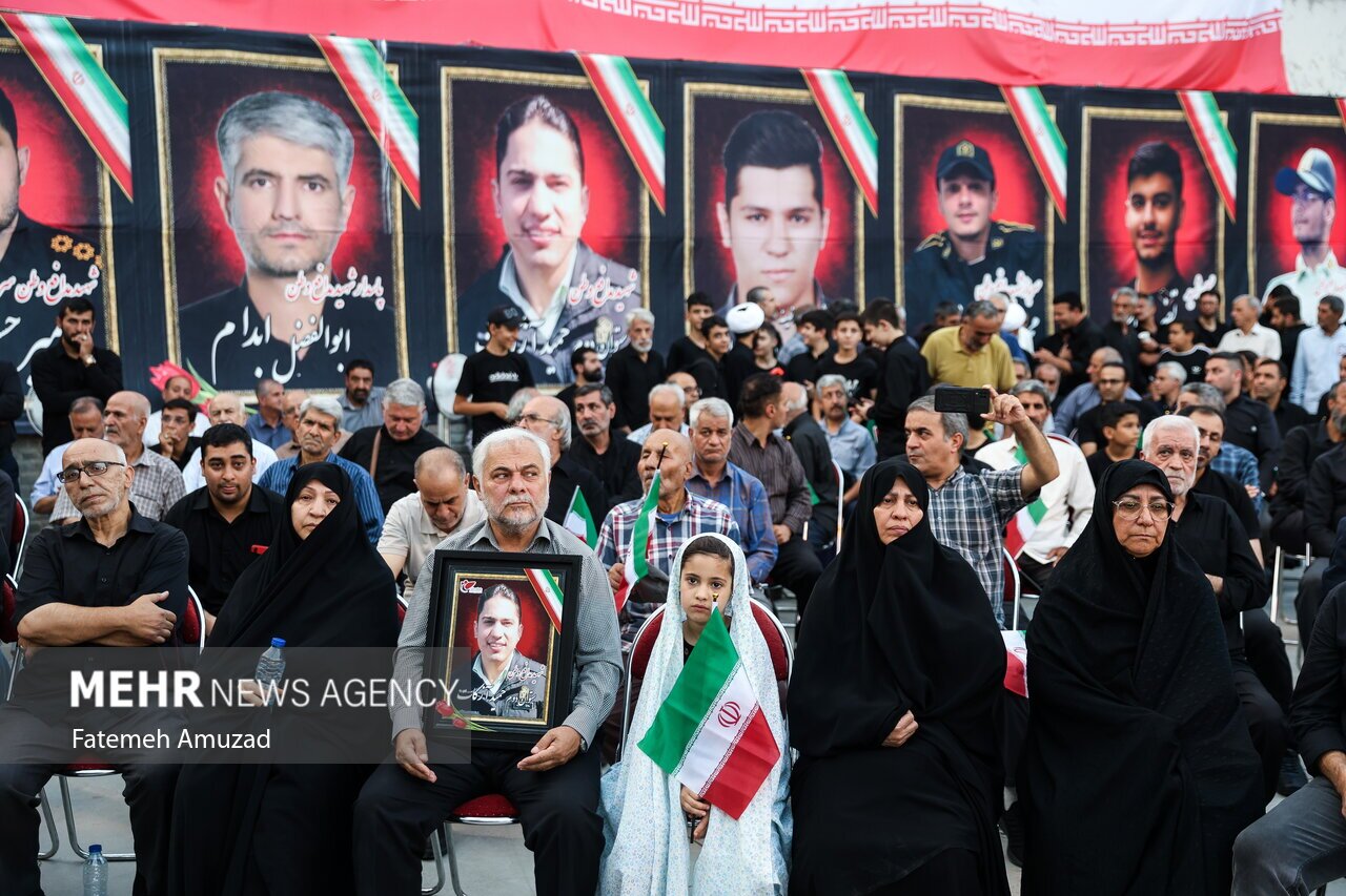 بزرگداشت چهلمین روز شهادت سردار سرلشکر شهید امیرعلی حاجی‌زاده