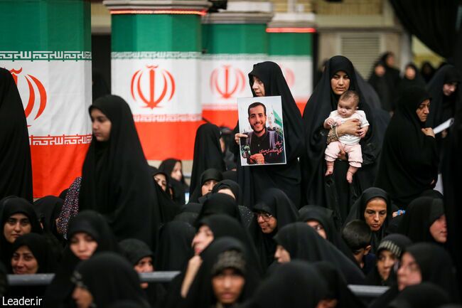 برگزاری مراسم بزرگداشت شهدای جنگ تحمیلی اخیر با حضور و سخنرانی رهبر معظم انقلاب