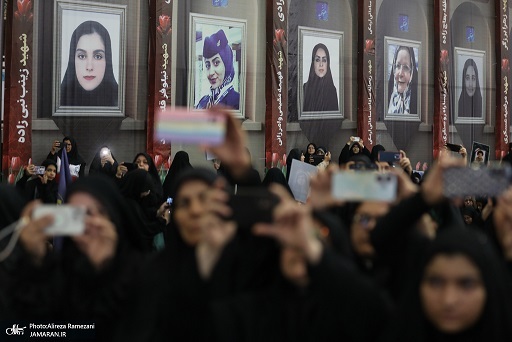 اجتماع بزرگ گرامیداشت ۱۱۰ شهید زن و کودک دفاع مقدس ۱۲ روزه تهران