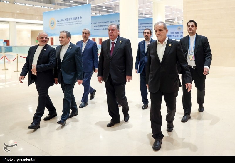 برنامه های سفر رئیس جمهور به چین