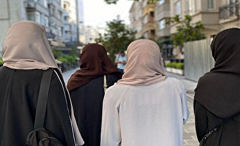 حجاب استایل‌ها و عیدالزهرا/مراسمی همراه با شادی‌های افراطی و بعضاً توهین‌آمیز!