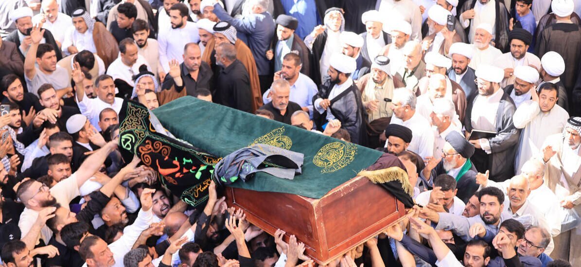 گزارش تصویری تشییع پیکر همسر آیت‌الله سیستانی
