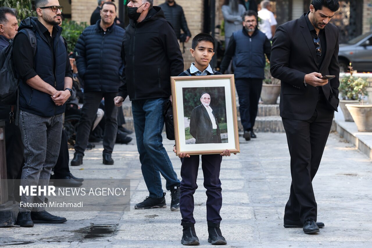 مراسم تشییع پیکر مرحوم سید محمد موسوی