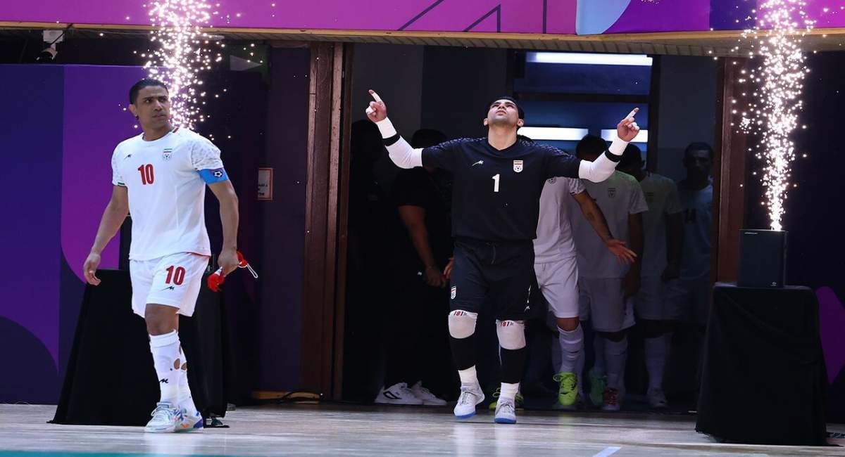 دروازه بان تیم ملی: مدالم را به شهید زبرجدی تقدیم میکنم