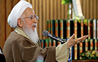 درخواست آیت الله جوادی آملی از مردم برای اقامه نماز باران