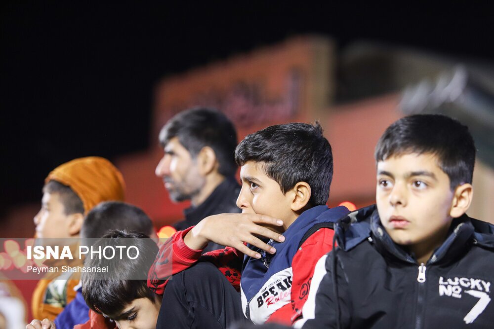 آیین بدرقه کاروان «اهالی بهشت» در اصفهان آیین بدرقه کاروان «اهالی بهشت» در اصفهان