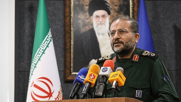سردار سلیمانی: بسیج در تمام عرصهها آماده دفاع همهجانبه است