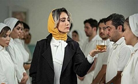 هنجارشکنی و قبحزدایی محصول رقابت شبکههای نمایش خانگی هنجارشکنی و قبحزدایی محصول رقابت شبکههای نمایش خانگی