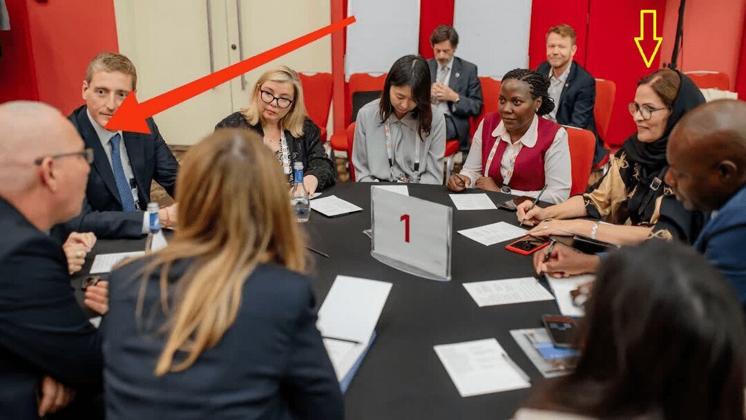 اعتراض ایثارگران به دیدار معاون سازمان استاندارد با مقام رژیم صهیونیستی