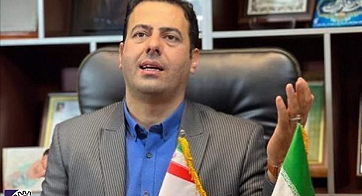 مراجعه مردم به رستوران‌ها ۵۰ درصد کم شده است