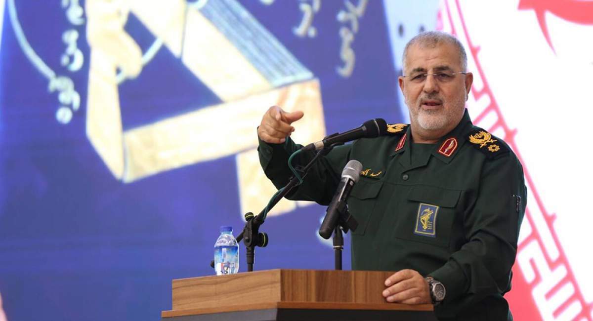 سرلشکر پاکپور: تسلیحات به هوش مصنوعی مجهز شوند