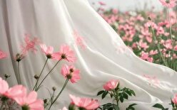 زن، گل خانه است