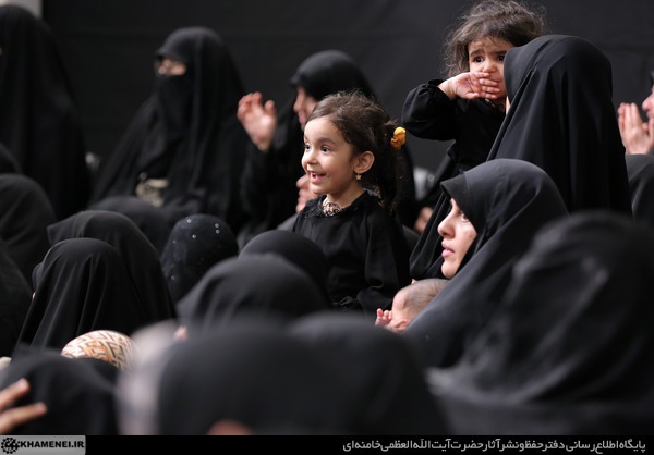 دومین شب مراسم عزاداری ایام شهادت حضرت فاطمةالزهرا سلام‌الله‌علیها در حسینیه امام خمینی(ره)