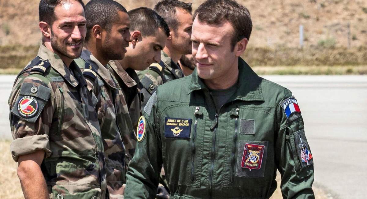 آیا فرانسه خود را برای جنگ آماده می‌کند؟