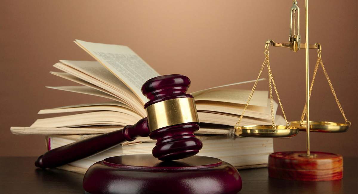 دستور موقت به چه معنایی است؟