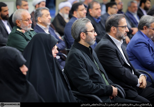 دیدار دستاندرکاران کنگره شهدای استان البرز دیدار دستاندرکاران کنگره شهدای استان البرز