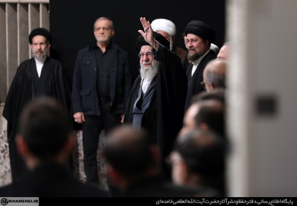 مراسم عزاداری شام شهادت حضرت فاطمةالزهرا سلام‌الله‌علیها در حسینیه امام خمینی(ره)