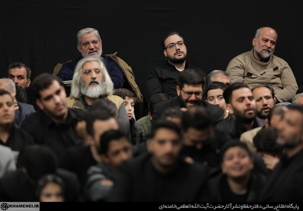 آخرین شب مراسم عزاداری ایام شهادت حضرت فاطمةالزهرا سلاماللهعلیها در حسینیه امام خمینی(ره) آخرین شب مراسم عزاداری ایام شهادت حضرت فاطمةالزهرا سلاماللهعلیها در حسینیه امام خمینی(ره)