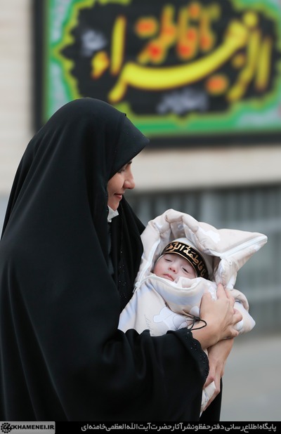 آخرین شب مراسم عزاداری ایام شهادت حضرت فاطمةالزهرا سلاماللهعلیها در حسینیه امام خمینی(ره) آخرین شب مراسم عزاداری ایام شهادت حضرت فاطمةالزهرا سلاماللهعلیها در حسینیه امام خمینی(ره)