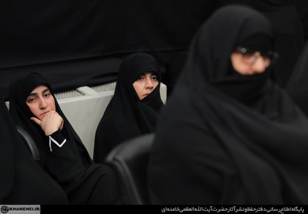 آخرین شب مراسم عزاداری ایام شهادت حضرت فاطمةالزهرا سلاماللهعلیها در حسینیه امام خمینی(ره) آخرین شب مراسم عزاداری ایام شهادت حضرت فاطمةالزهرا سلاماللهعلیها در حسینیه امام خمینی(ره)