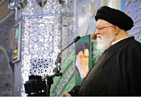 اگر کشور به سمت بی‌حجابی پیش برود، مقاومت در همه جای جهان افول می‌کند/نباید اجازه داد این فضا بر جامعه مسلط شود