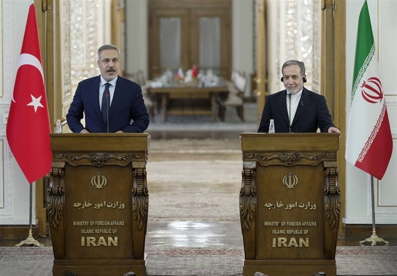 عراقچی: سرکنسولگری ایران در شهر وان گشایش خواهد یافت