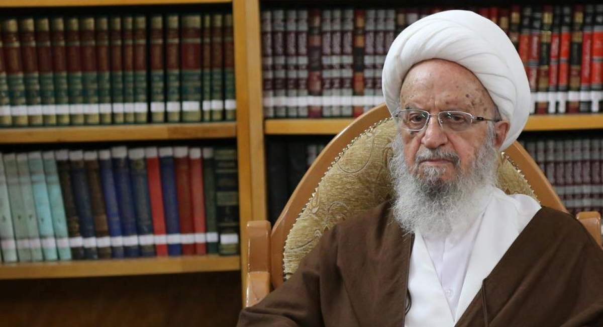 تاکید آیت الله مکارم شیرازی بر تسریع در انتخاب رهبری نظام