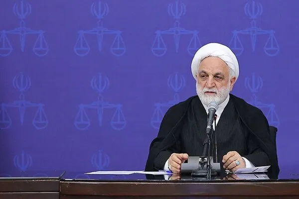 شرایط جنگی سبب نخواهد شد تا شرع و قانون و عدل و انصاف را زیرپا بگذاریم