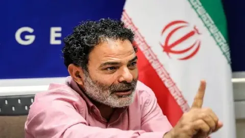 طلب حلالیت آقای بازیگر از رهبر شهید انقلاب