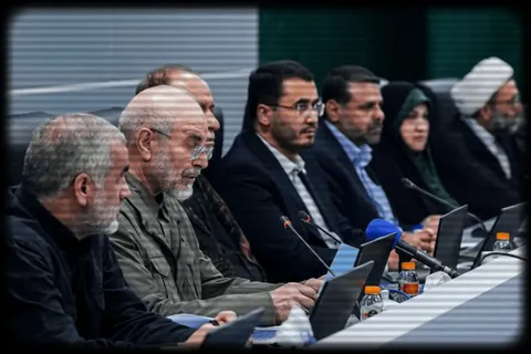اعتراض مجلسیون به رئیس مجلس!