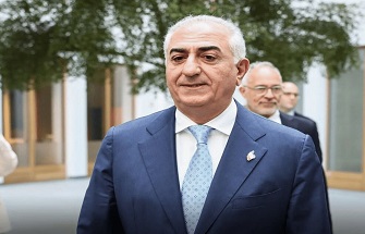 آب سرد وَنس بر سر شازدهچیهای مرتجع!/دیگر کسی او را گردن نمیگیرد...! آب سرد وَنس بر سر شازدهچیهای مرتجع!/دیگر کسی او را گردن نمیگیرد...!
