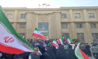 روایت عینی  از اتفاقات دیروز دانشگاه تهران/ از پرتاب سنگ تا استقبال از حمله نظامی دشمن!