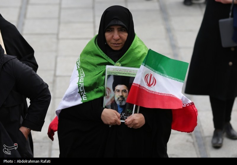 تشییع پیکر شهید مهدی مرادی در همدان