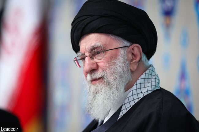 روح ملکوتی امام خامنه ای(قدس سره) به ملکوت اعلی پیوست روح ملکوتی امام خامنه ای(قدس سره) به ملکوت اعلی پیوست