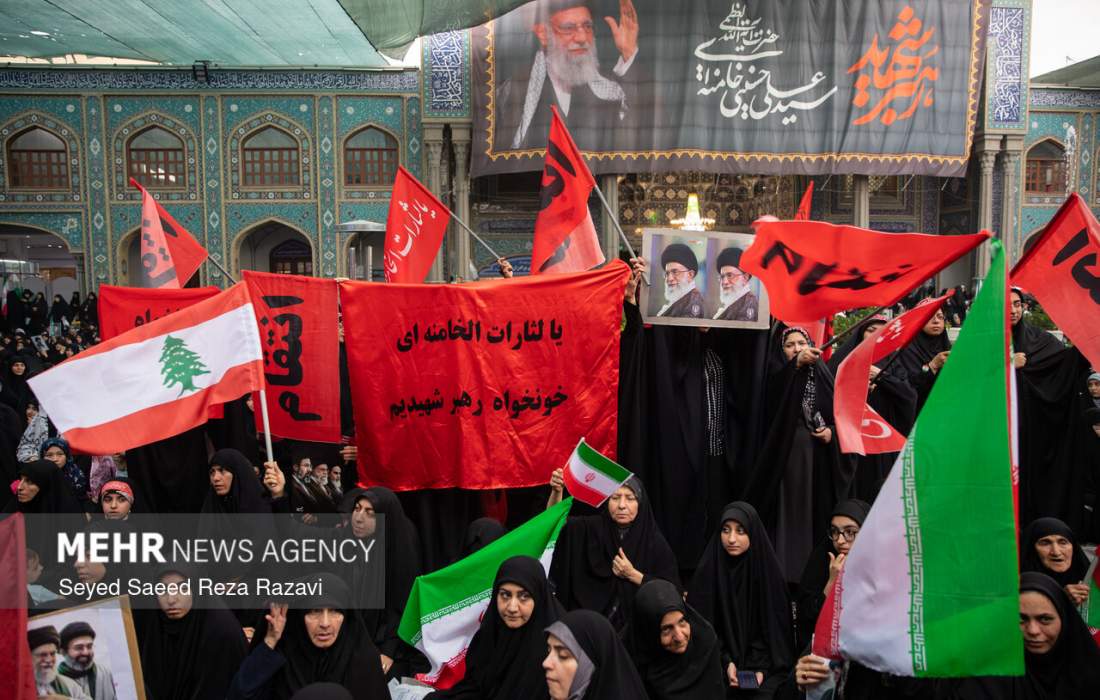 تصاویر دومین روز از مراسم یادبود خانواده شهید رهبر شهید انقلاب تصاویر دومین روز از مراسم یادبود خانواده شهید رهبر شهید انقلاب