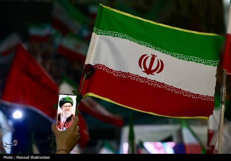 موج بیست و نهم حماسه خیابان در تهران موج بیست و نهم حماسه خیابان در تهران