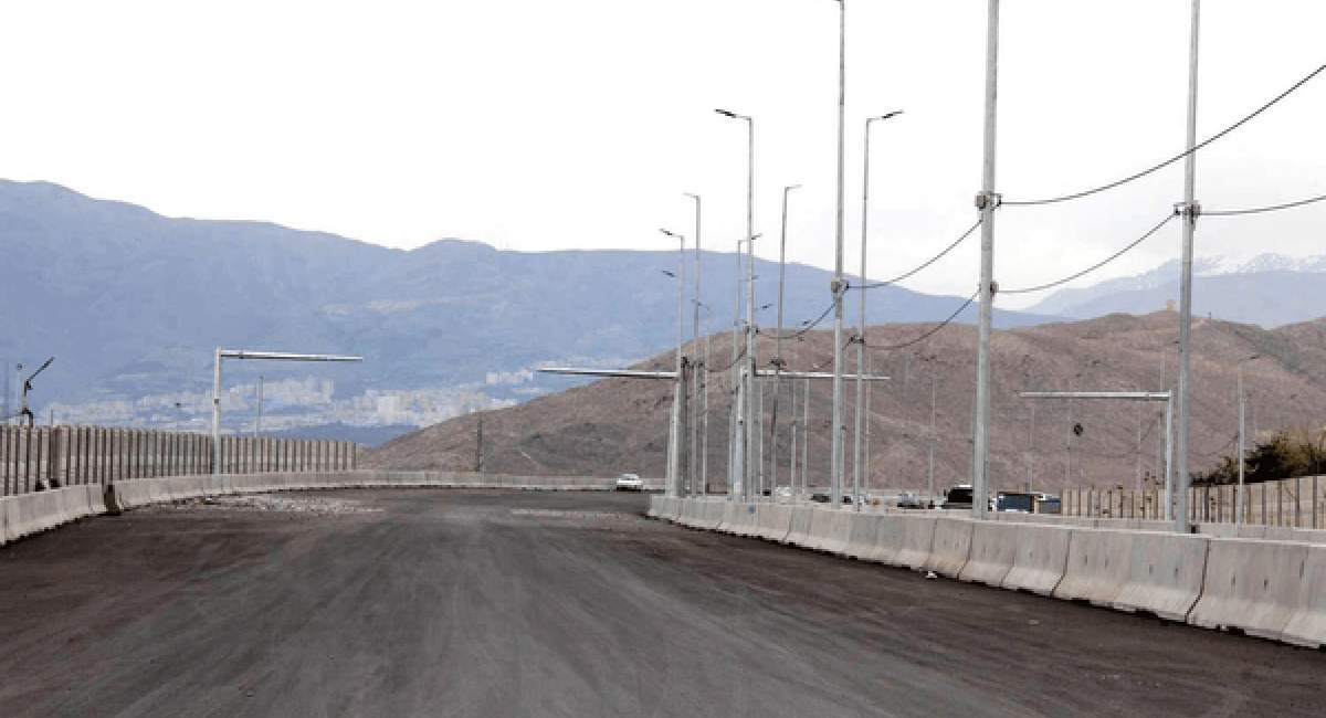 آزادراه هوشمند تهران در آستانه بهره‌برداری قرار گرفت
