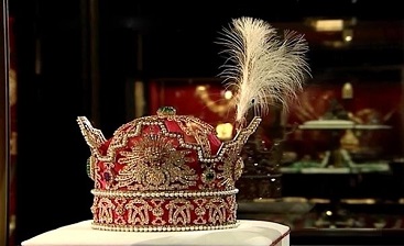 هزینه یک میلیون دلاری برای فیلم تاجگذاری در سال ۴۶ هزینه یک میلیون دلاری برای فیلم تاجگذاری در سال ۴۶