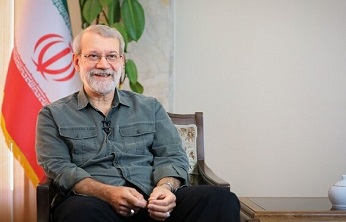من علی لاریجانی هستم من علی لاریجانی هستم
