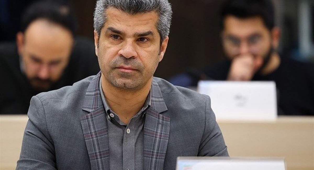 هادی ساعی: از مبینا نعمت‌زاده راضی نیستم